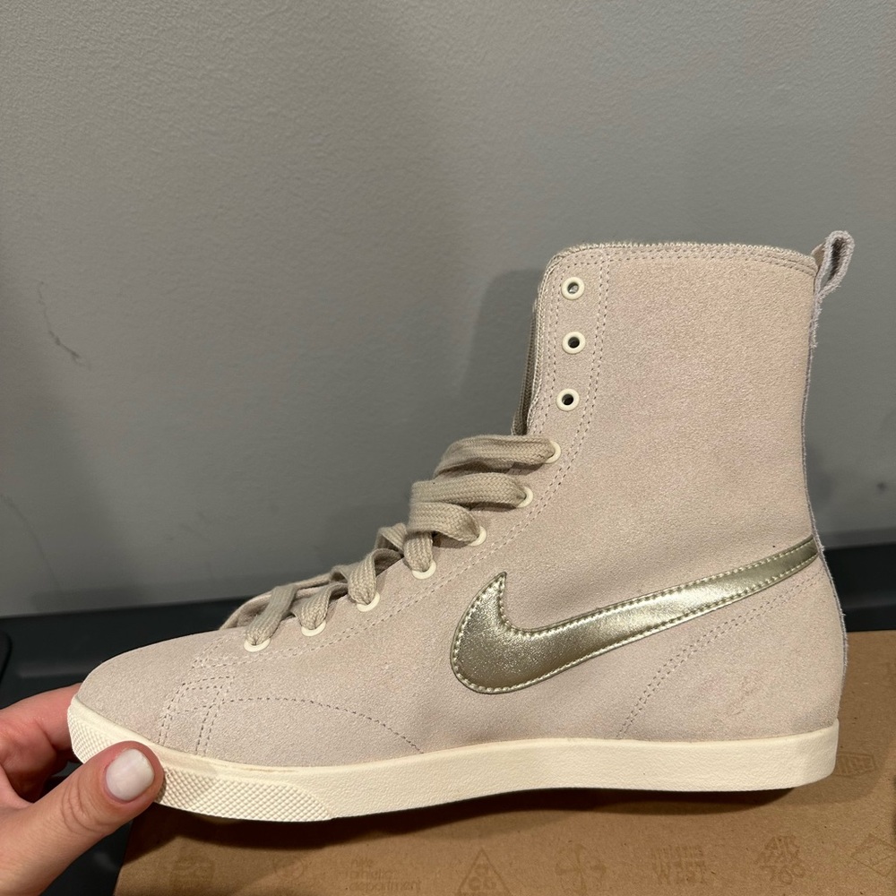 Nike Racquette Mid LTR Sneaker